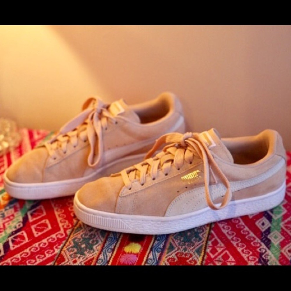 Puma classic suede sneakers in nude.